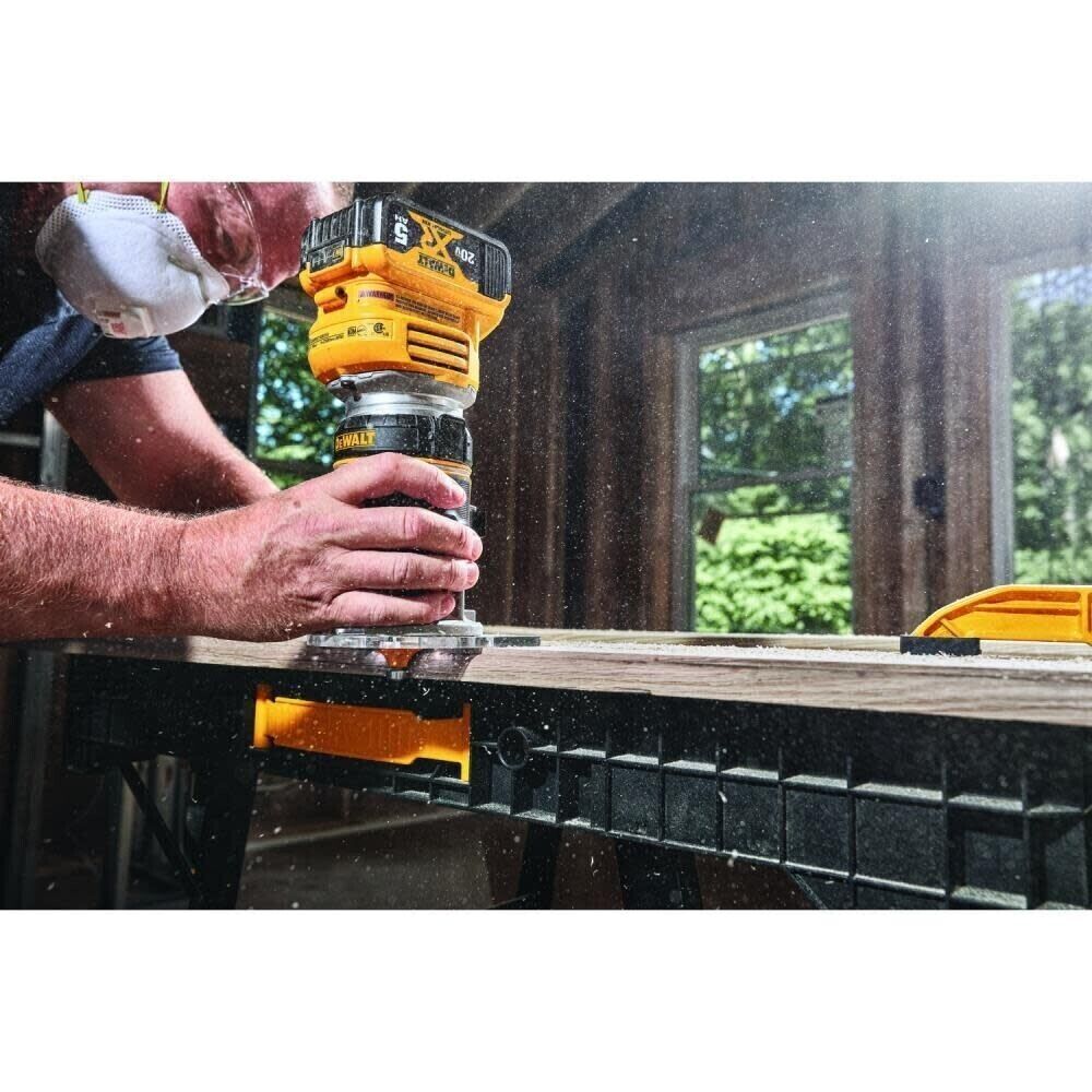 Dewalt DCW600B Cordless Router