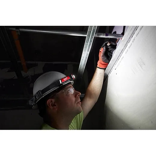 Milwaukee 2115-21 Usb Rechargeable Low-Profile Headlamp