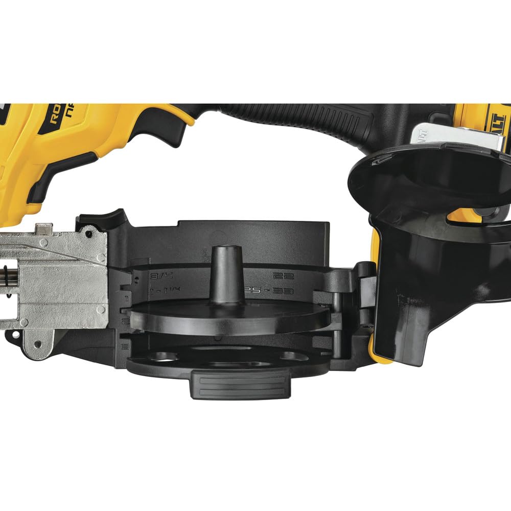 DeWALT DCN45RND1 20V 15 Degrees Lithium-Ion Cordless Coil Roofing Nailer Kit