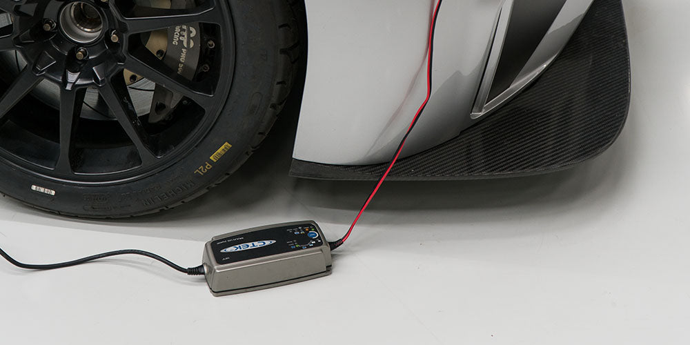 CTEK 56-353 MULTI US 7002 12-Volt Battery Charger Black