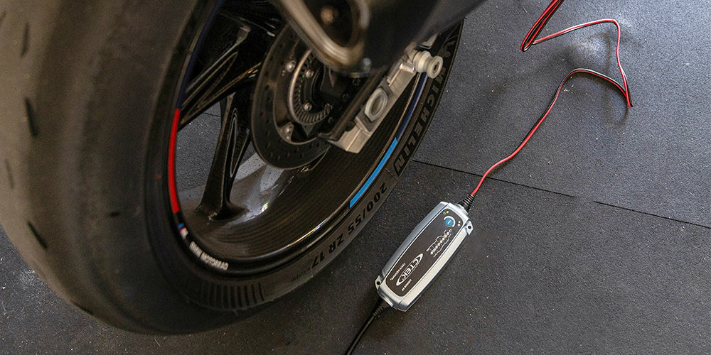 CTEK 56-926 Fully Automatic Lithium Ion Phosphate LiFePO4 Battery Charger