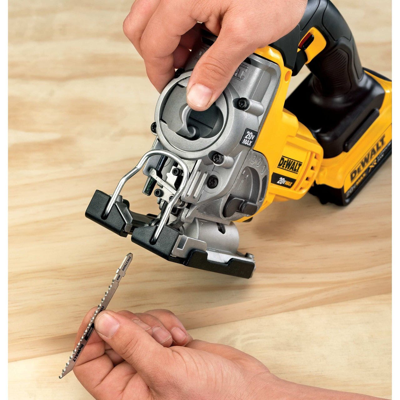 20V MAX* Jig Saw Kit