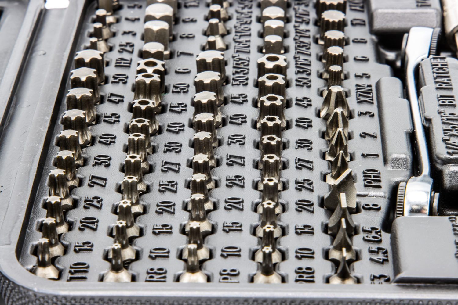 VIM Tools VHC77 77-Piece Half Cut Stubby Bit Set