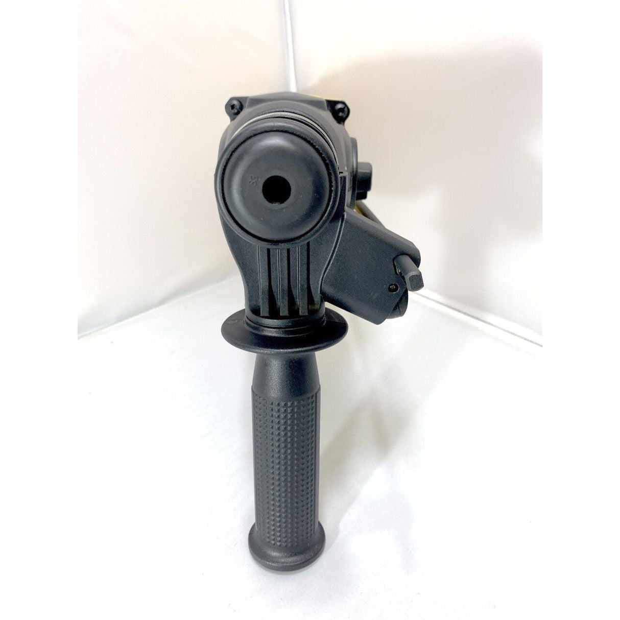 20V MAX* 1 IN. BRUSHLESS CORDLESS SDS PLUS D-HANDLE ROTARY HAMMER (TOOL ONLY)