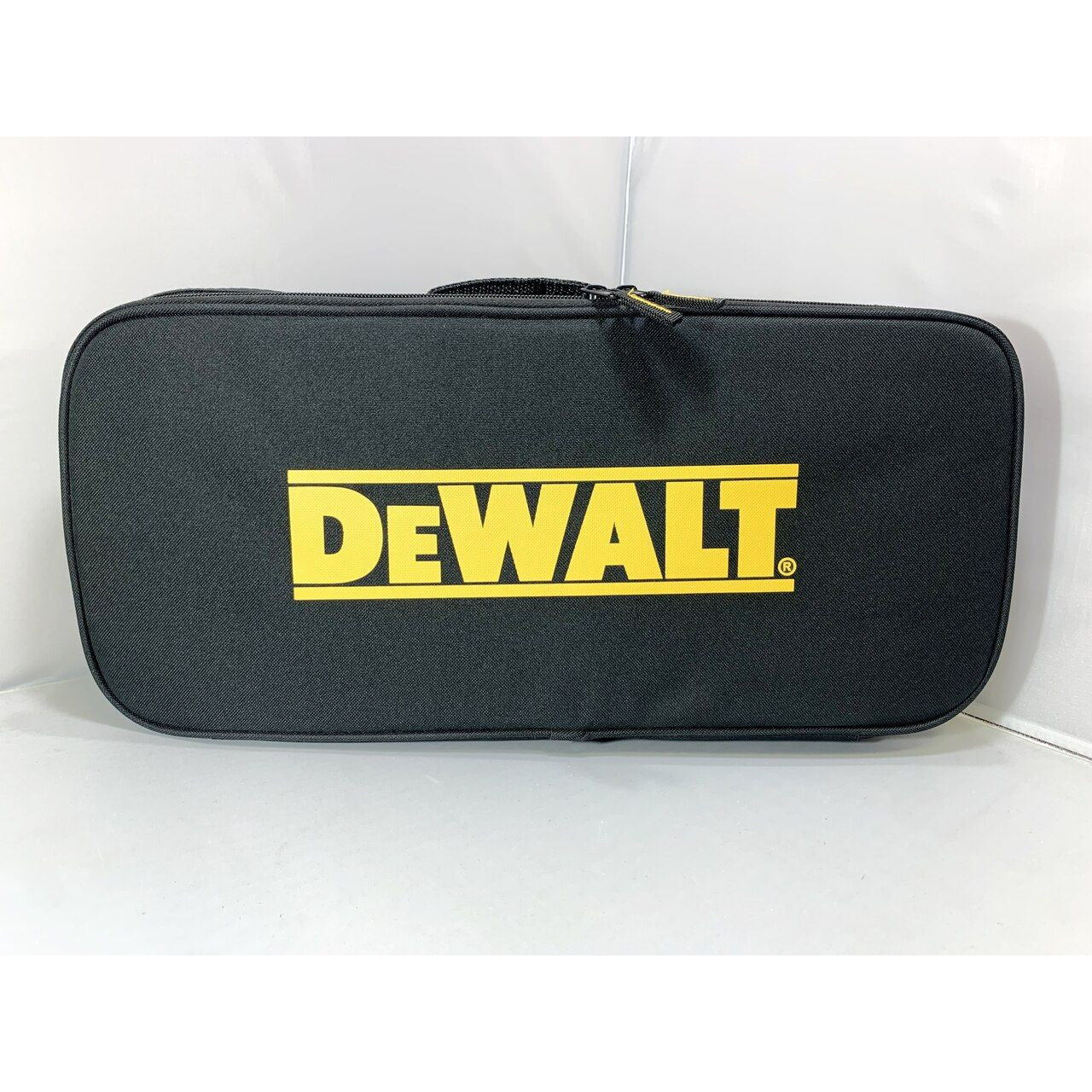 20V MAX* 1 IN. BRUSHLESS CORDLESS SDS PLUS D-HANDLE ROTARY HAMMER (TOOL ONLY)