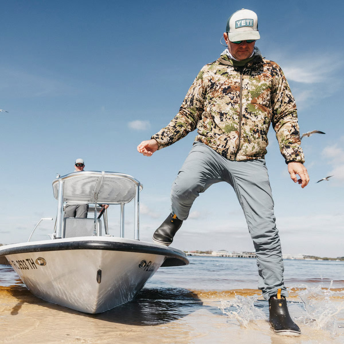 LaCrosse 621201 Men's 6" Alpha Deck Boots Black Olive/Camo