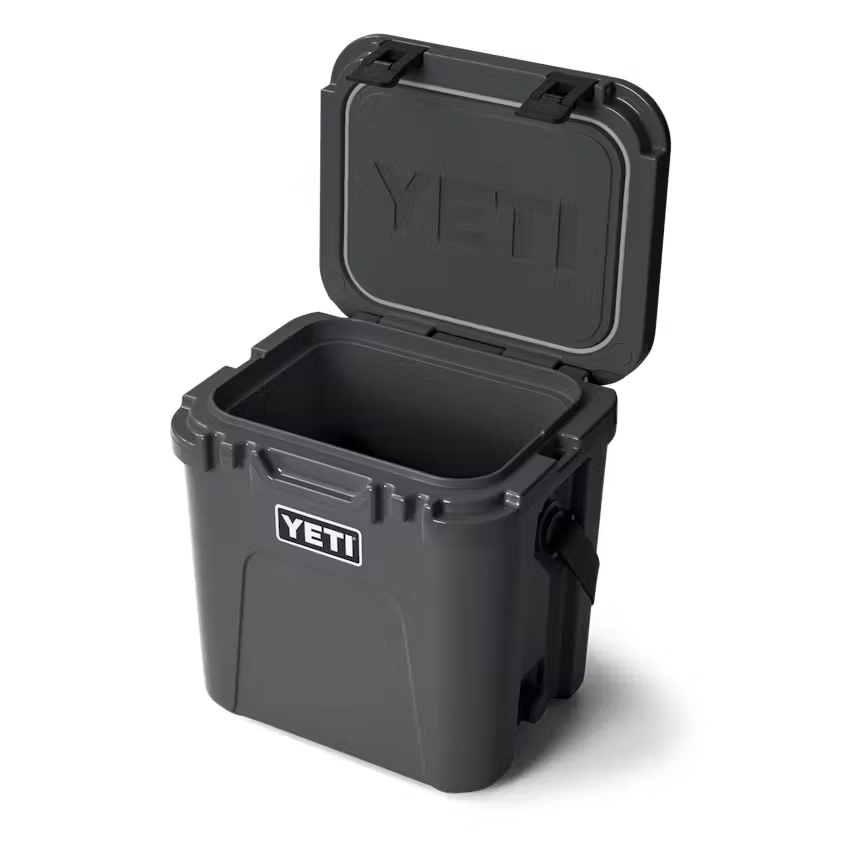 Yeti Roadie 32 Wheeled Cooler Charcoal
