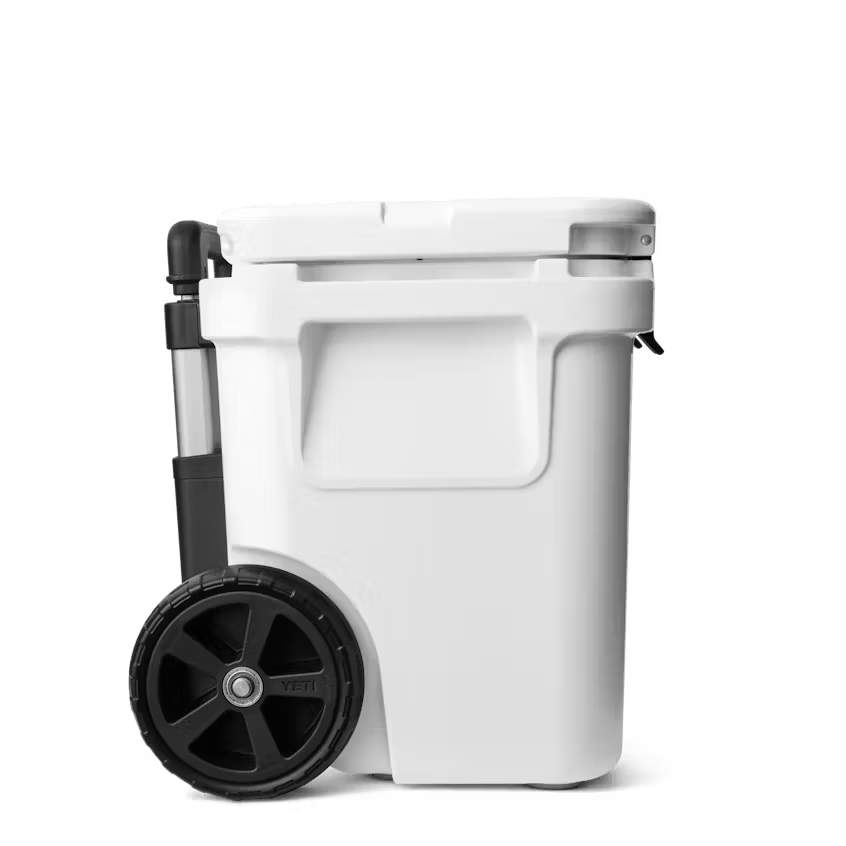 Yeti Roadie 32 Wheeled Cooler White