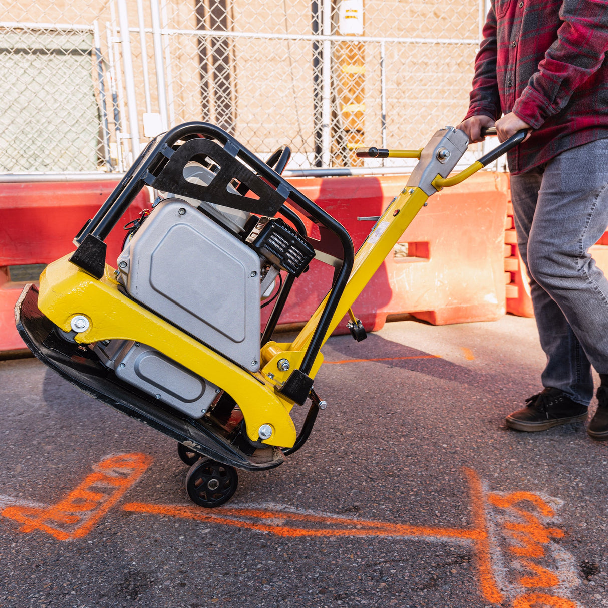 Tomahawk 6.5 HP Honda Reverse Hydraulic Plate Compactor for Soil, Aggregate, Cohesive Compaction
