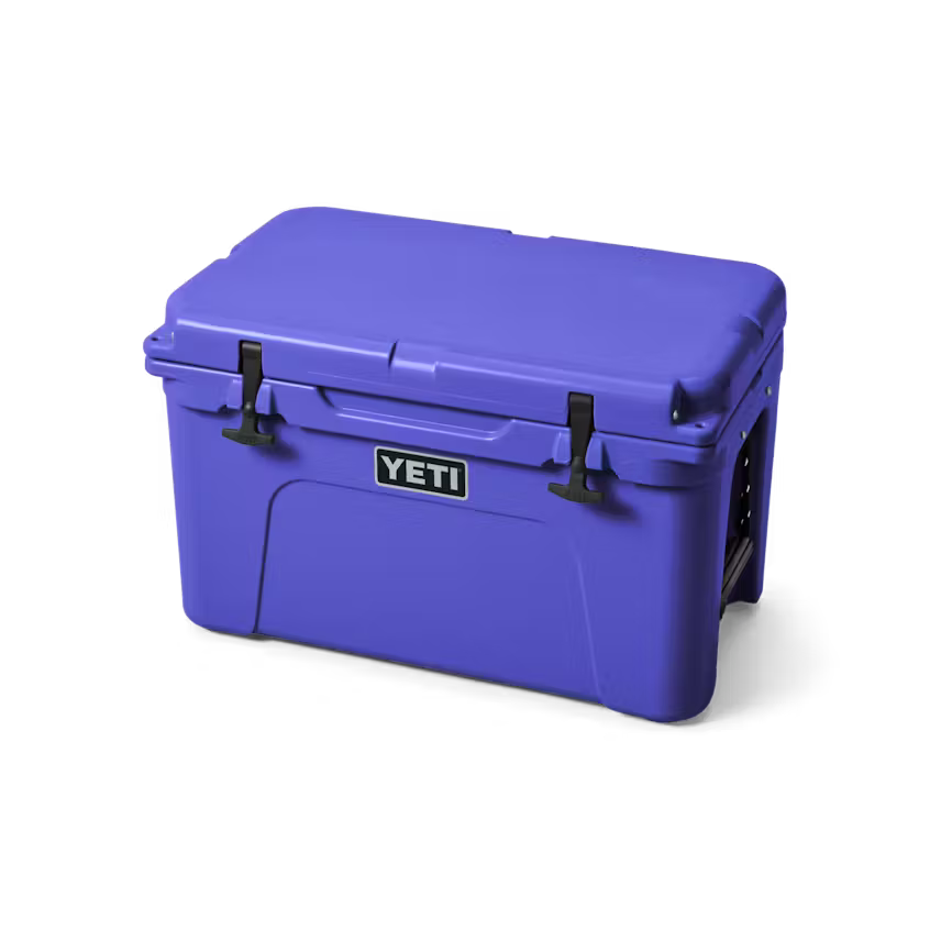 Yeti Tundra 45 Hard Cooler Ultramarine Violet