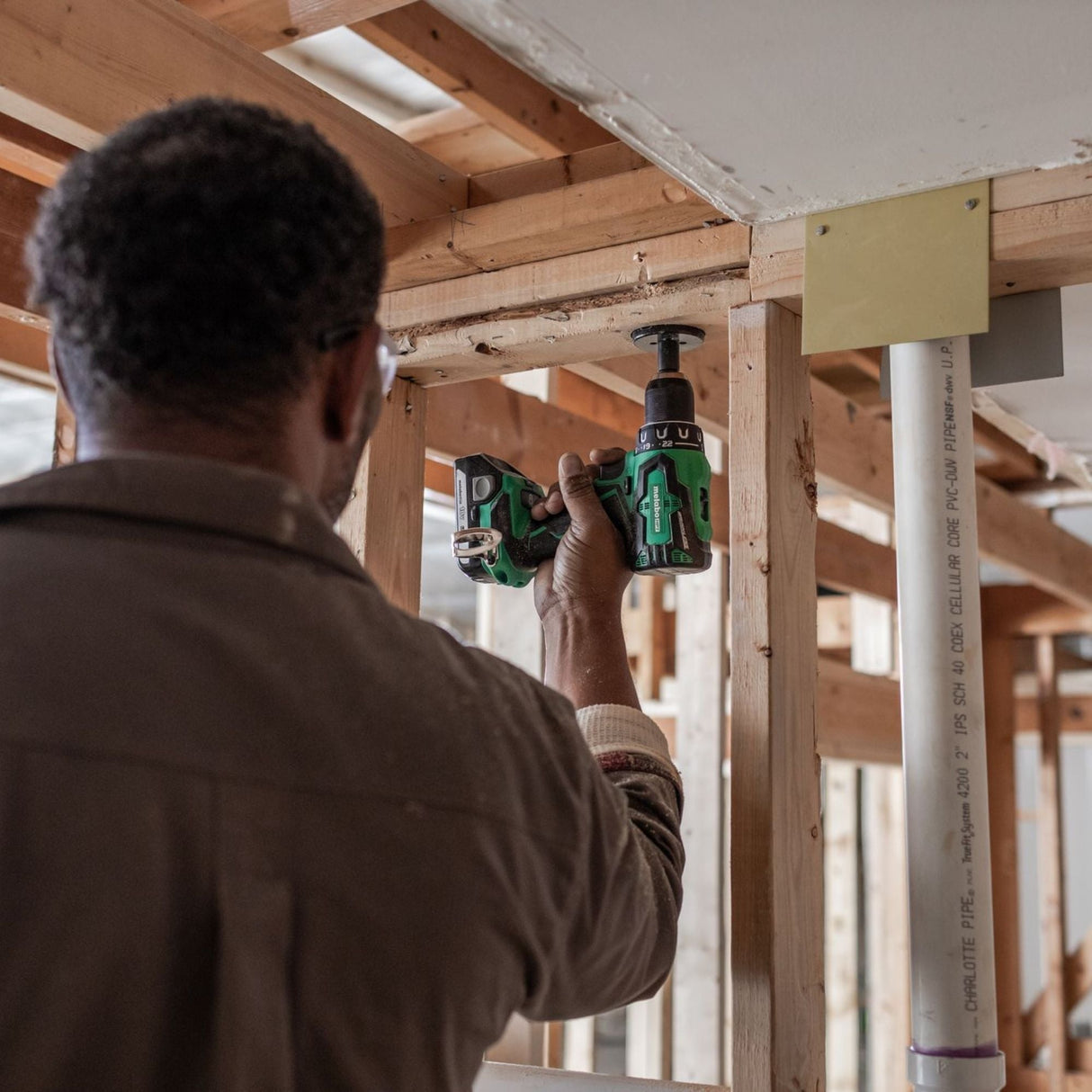 Metabo HPT DS18DBFL2E 18V Cordless Drill Kit with 2 Batteries and Charger