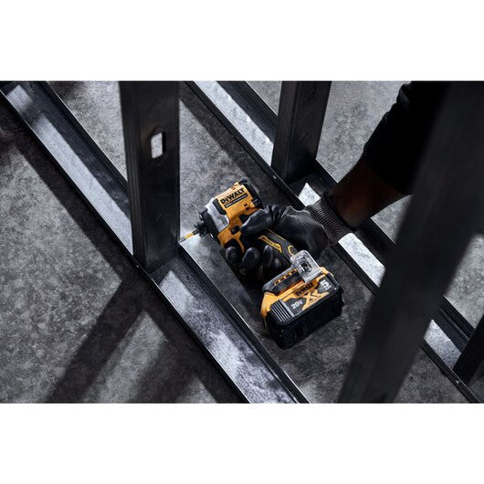 Atomic 20V MAX* 1/4 in. Brushless Cordless 3-Speed Impact Driver Kit