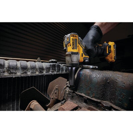 XTREME 12V MAX* Brushless 3/8 in. Cordless Impact Wrench Kit
