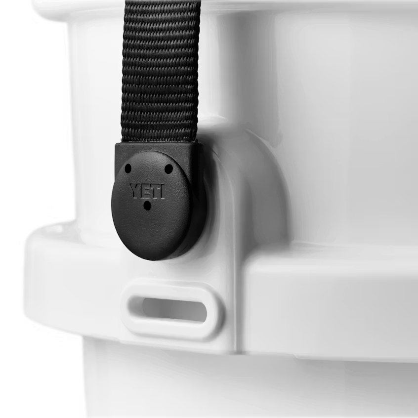 Yeti LoadOut Bucket 5 gal White