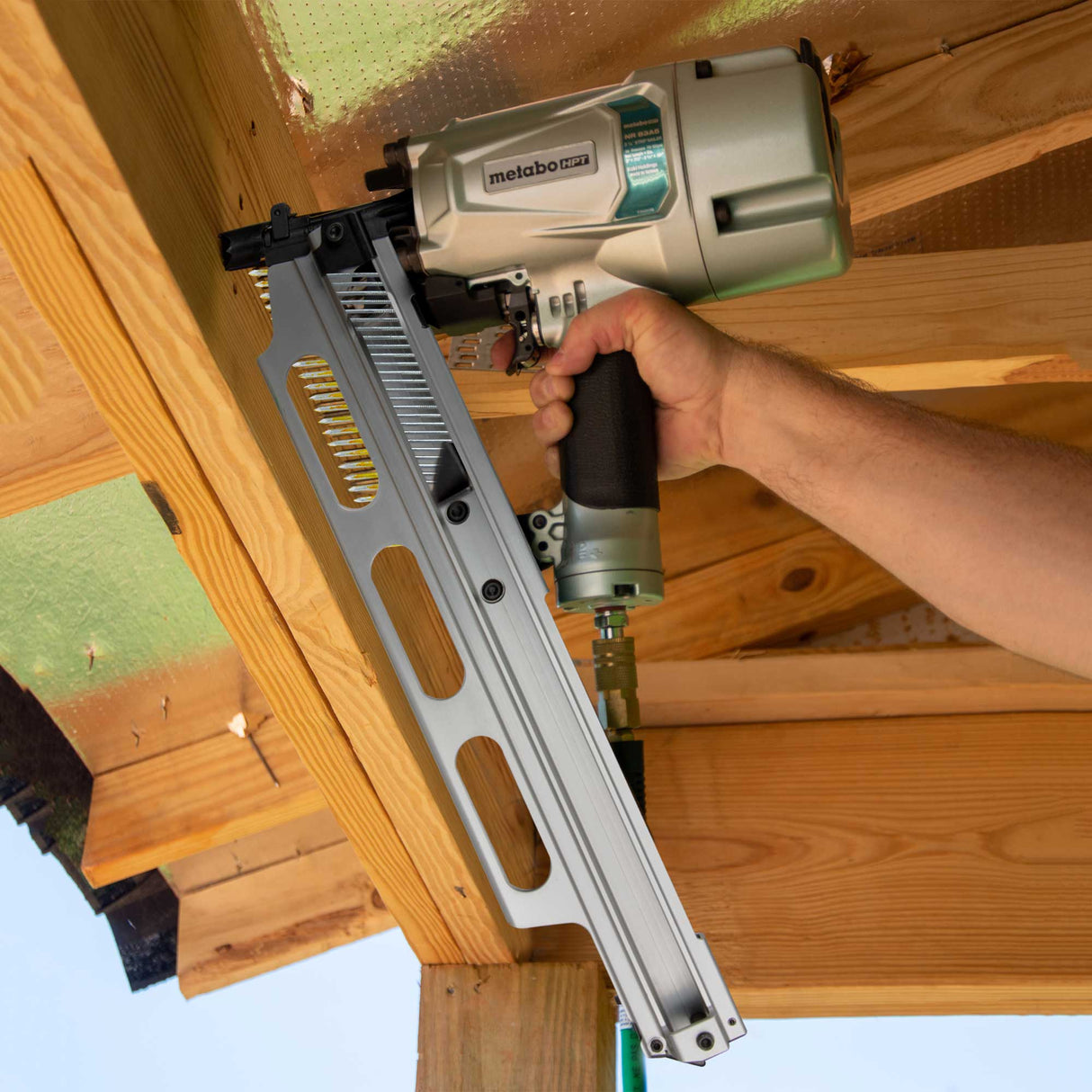 Metabo HPT NR83A5 21 Degree 3-1/4 Inch Plastic Collated Framing Nailer